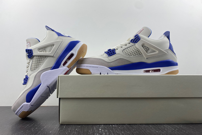 nike sb x air jordan 4  dr5415-107