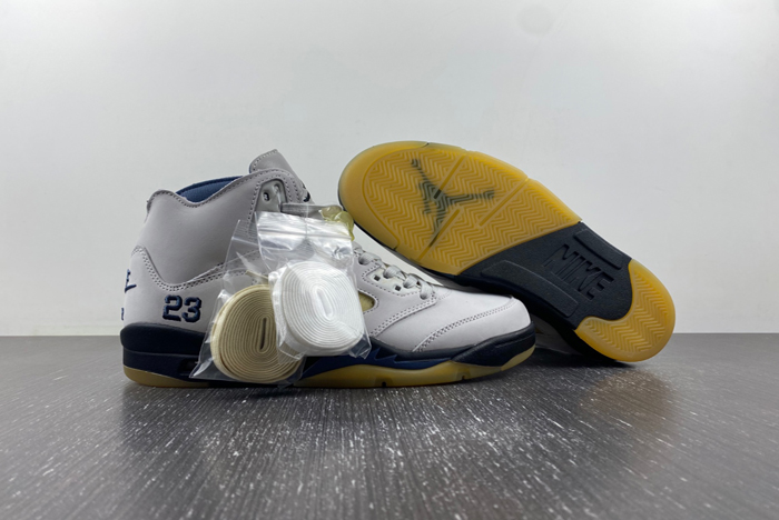 ma maniere x air jordan 5 “diffused blue x aj5 fz5758-004