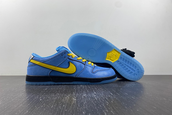 the powerpuff girls x nike sb dunk low “bubbles” fz8320 400