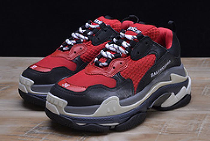 Ba*len*cia*ga triple s sneakers red black