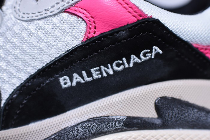 Ba*len*cia*ga 17fw triple s black pink women sneaker 483523-w06e3-8080