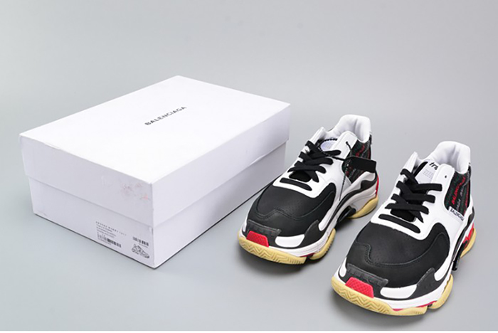 Ba*len*cia*ga black and white 17fw triple s 483560-w06e1-1011