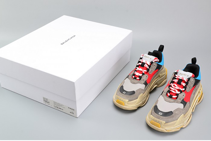 Ba*len*cia*ga triple s trainer red/ blue/ yellow 490673-w06e3-4365