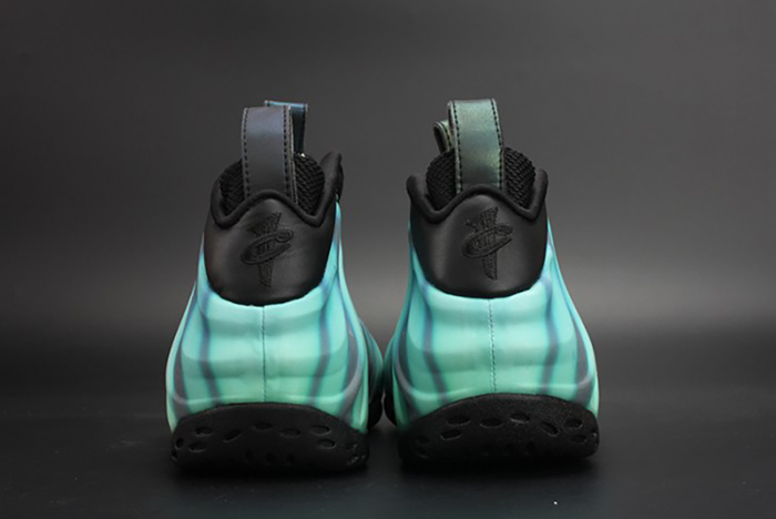 nike air foamposite one "N0*Hern lights" black/green mens 840559-001