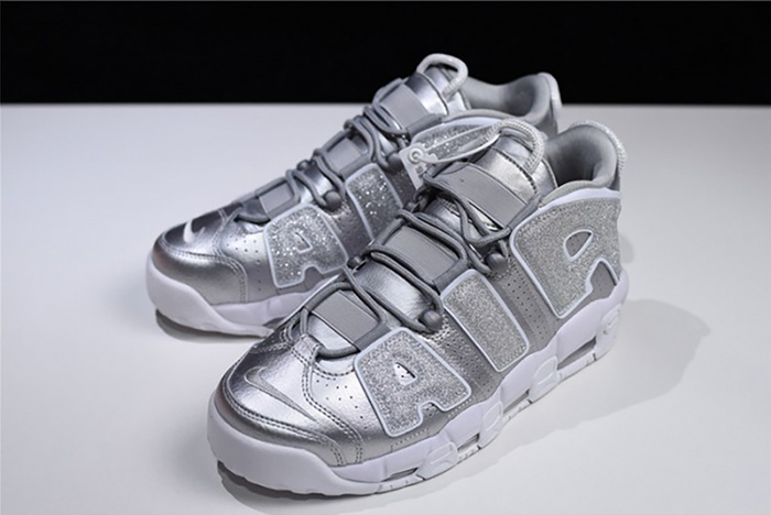 nike air more uptempo metallic silver 917593-003