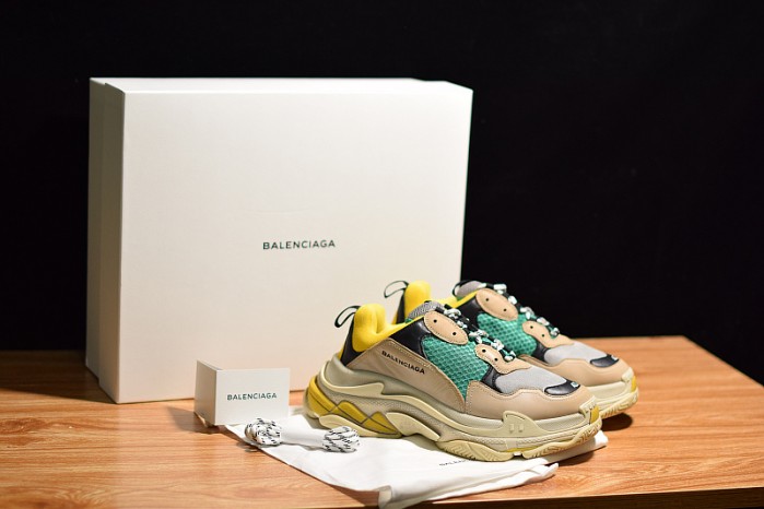 Ba*len*cia*ga triple s w06e1-1000 beige/green-yellow