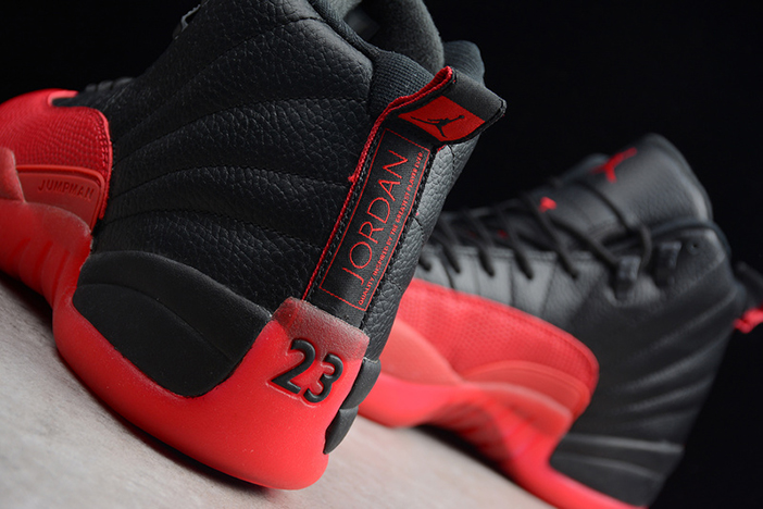 air jordan 12 "flu game" black/varsity red mens 130690-002