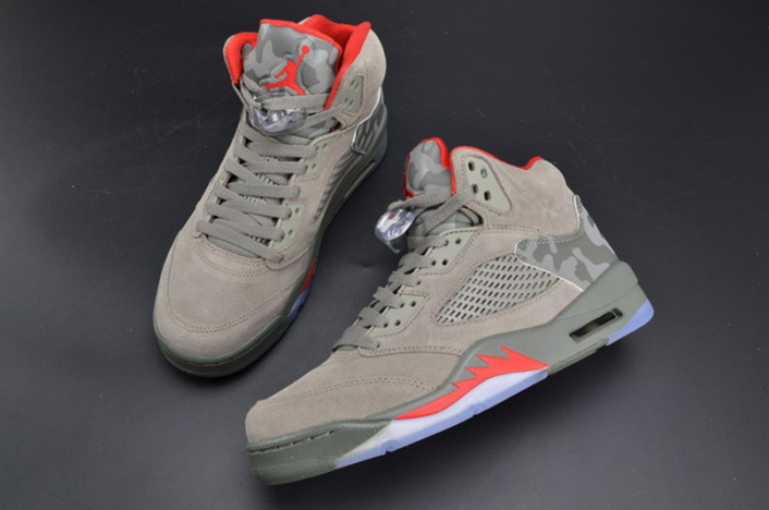 bape x air jordan 5 trophy room"camo" university red mens 136027-051