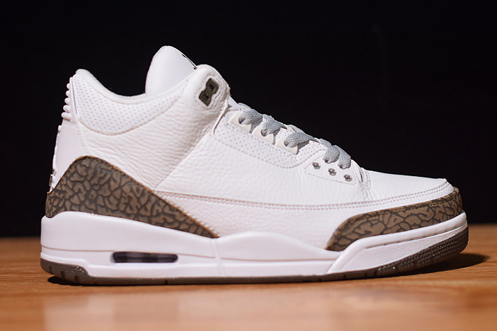 air jordan 3 retro mocha (2018) - 136064-122