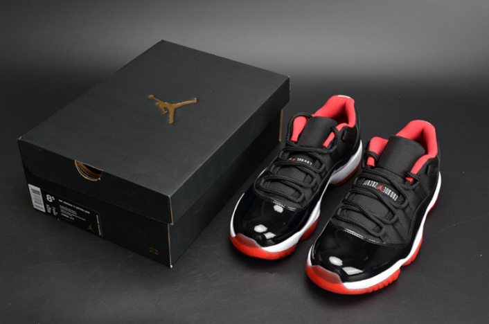 air jordan 11 retro low "bred" black/ red mens 528895-012