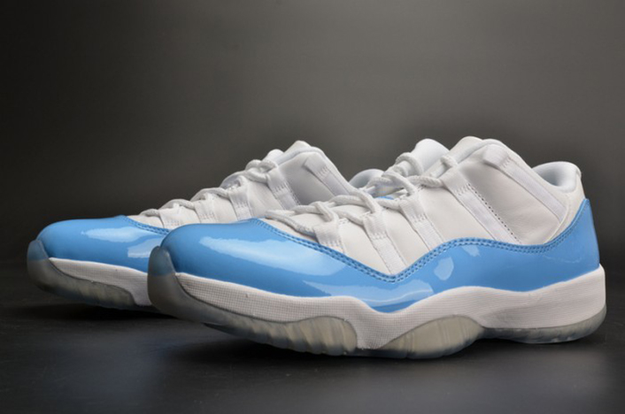 air jordan 11 retro low "carolina 2017 release" mens 528895-106