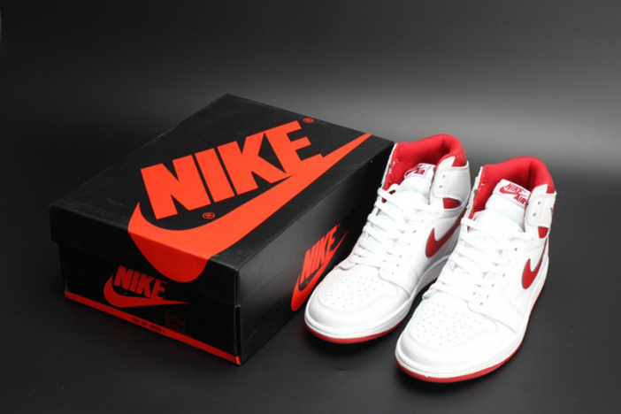 air jordan 1 retro high og "metallic red" mens 555088-103