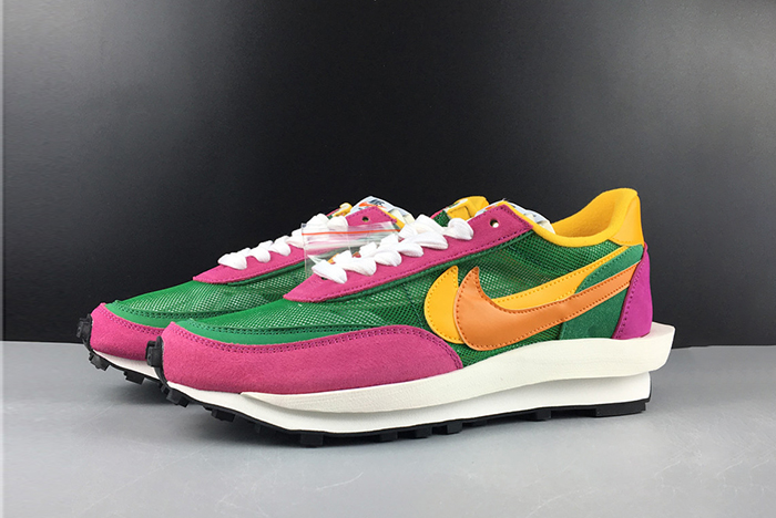 nike ld waffle sacai pink  multi - bv0073-301